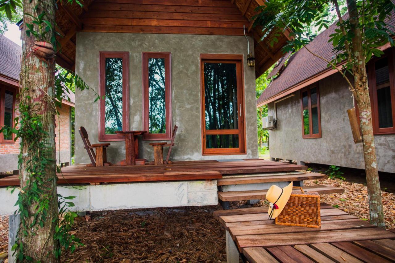 Kung Nok Tha Resort Nakhon Si Thammarat Extérieur photo